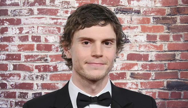 evan thopmsaon peters